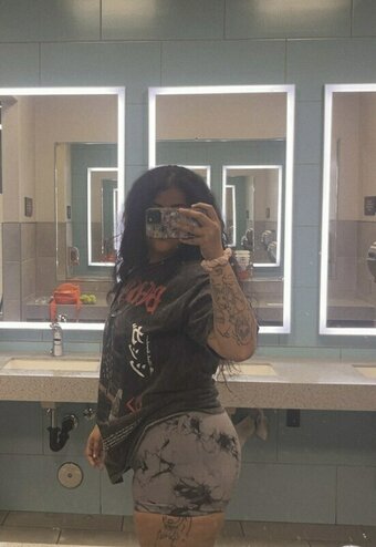 Gabiiiandreaaa / cinnomohoe / https: Nude Leaks Photo 24