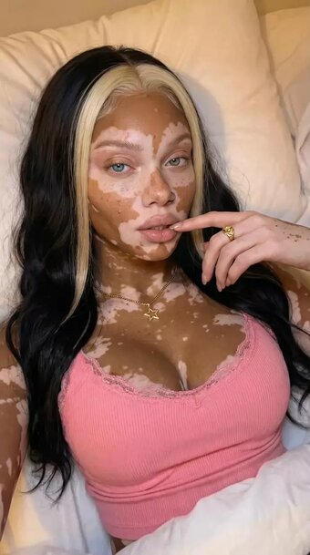 Gabriella Einars Smith Nude Leaks Photo 2