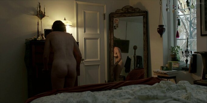 Gaby Hoffmann Nude Leaks Photo 9
