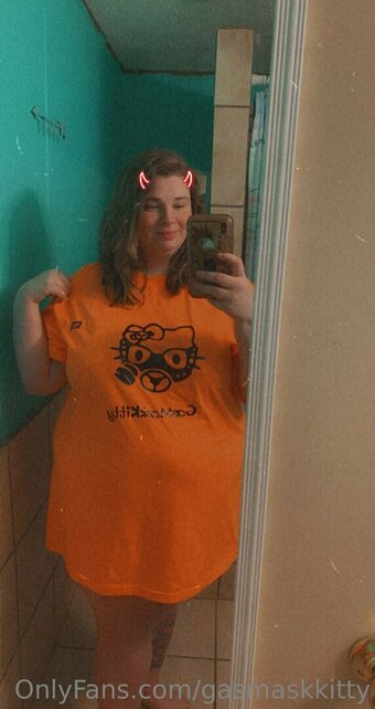 gasmaskkitty Nude Leaks Photo 7