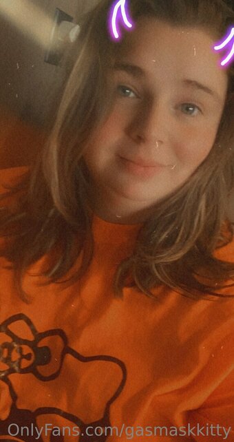 gasmaskkitty Nude Leaks Photo 10