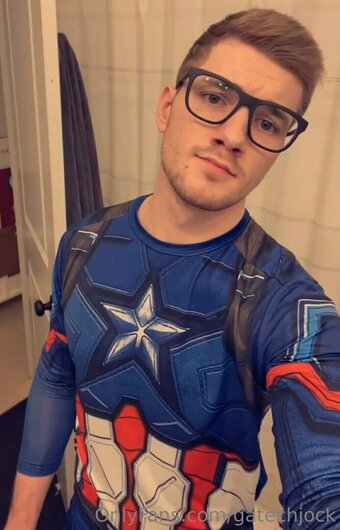 gatechjock Nude Leaks Photo 2