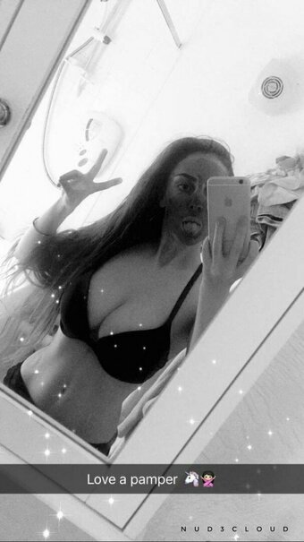 gem101 / justgemmal Nude Leaks OnlyFans Photo 12