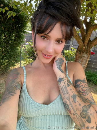 gemdevinetv Nude Leaks Photo 7