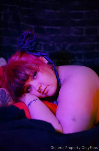 genericw Nude Leaks Photo 12