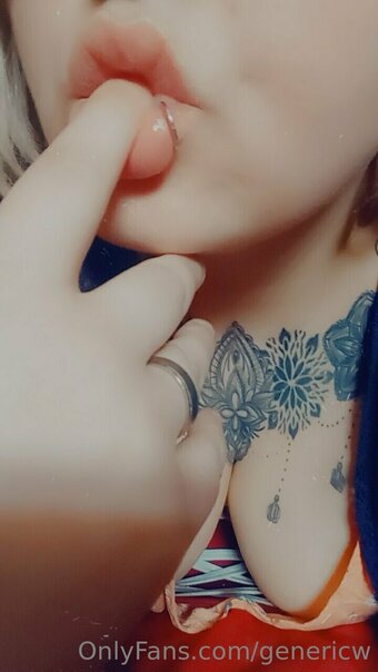 genericw Nude Leaks Photo 23