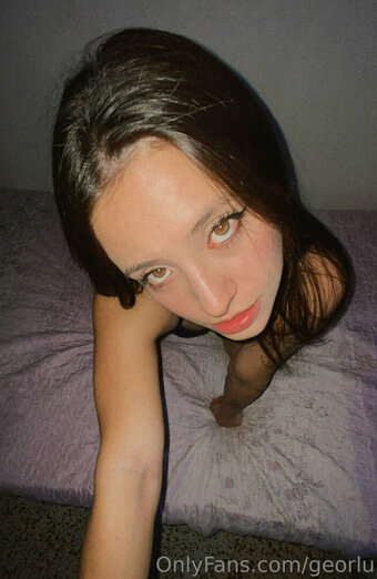 georlu Nude Leaks Photo 10