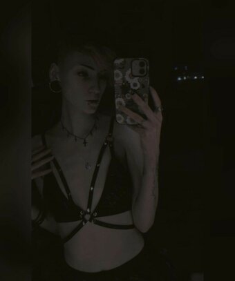 gh0st._.pixie / Bat Brookes / Løu Förest / abrattypixie / babypumpkin / msgh0stpixie / msghostie_ / xopixiekittyxo Nude Leaks OnlyFans Photo 17