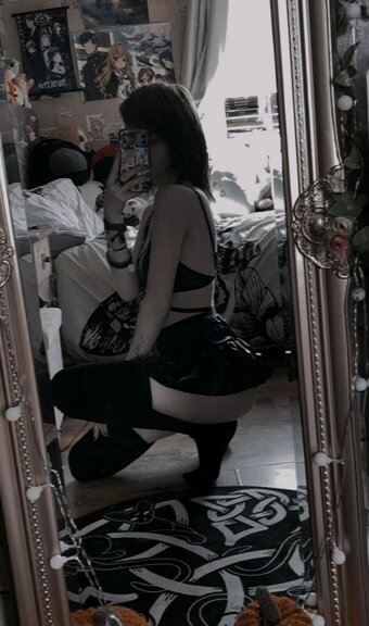 gh0st._.pixie / Bat Brookes / Løu Förest / abrattypixie / babypumpkin / msgh0stpixie / msghostie_ / xopixiekittyxo Nude Leaks OnlyFans Photo 26