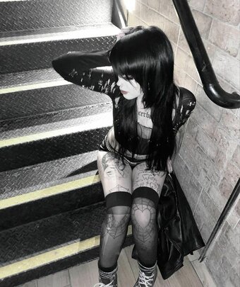 Ghostbabss / darkinblood_ / surrentdeard Nude Leaks Photo 5