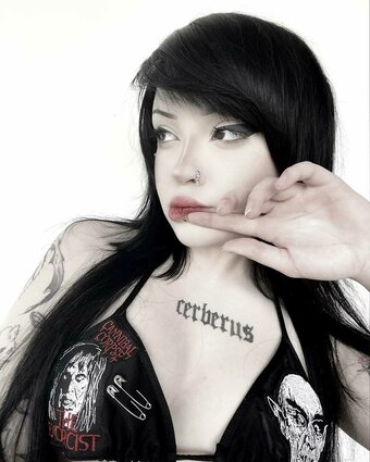 Ghostbabss / darkinblood_ / surrentdeard Nude Leaks Photo 9