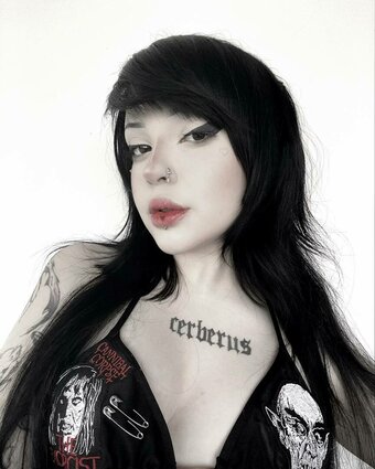 Ghostbabss / darkinblood_ / surrentdeard Nude Leaks Photo 10