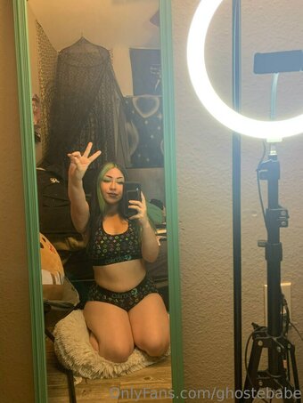 ghostebabe Nude Leaks Photo 17