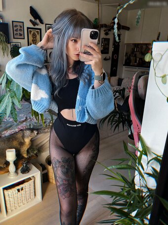 ghostf0x / _ghostf0x Nude Leaks Photo 8
