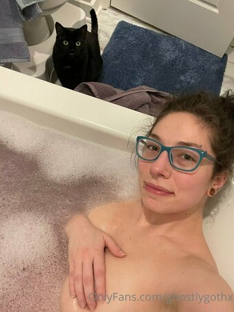 ghostlygothx Nude Leaks Photo 10