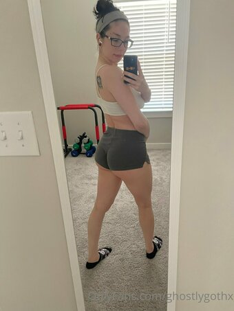 ghostlygothx Nude Leaks Photo 18