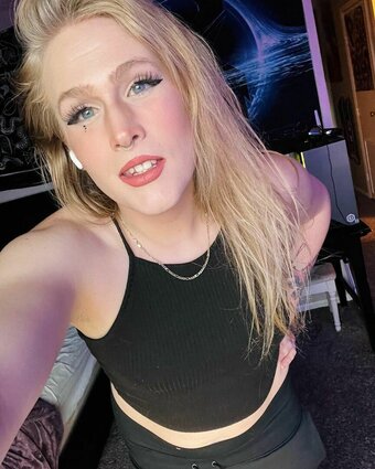 GhostRomper / brokenflowerpot / https: / inn_ru1 Nude Leaks OnlyFans Photo 3