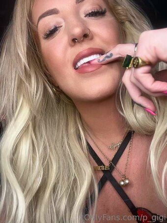 Gigi Patsy / gigi.patsy / https: Nude Leaks OnlyFans Photo 2