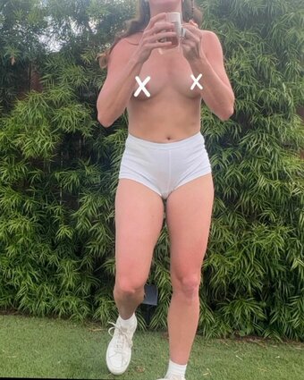 gingrbreadginny / gingrbredbeauty Nude Leaks OnlyFans Photo 13