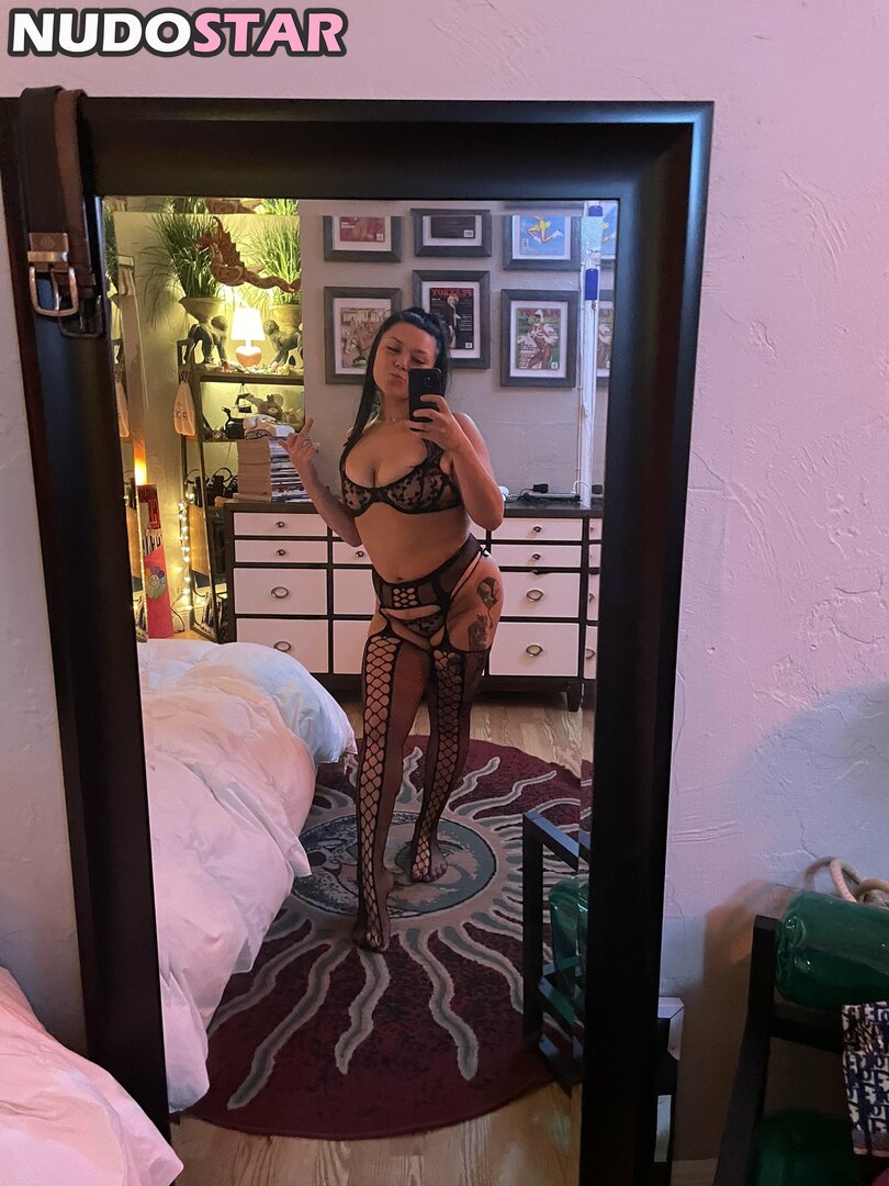 Giovanna Plowman  716.gio  giovannaplowman Nude Leaks OnlyFans Photo 7 -  NudoStar