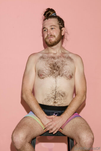 girthbrooksof Nude Leaks Photo 9