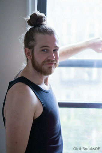 girthbrooksof Nude Leaks Photo 26