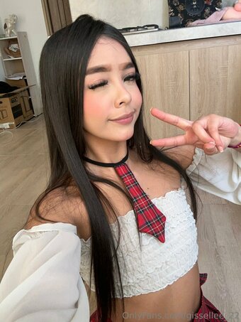 gissellee_22