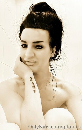 gitana.a Nude Leaks Photo 1
