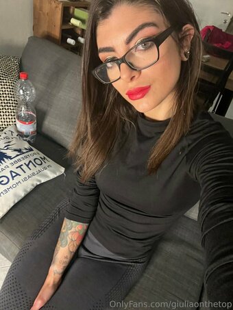 giuliaonthetop / Chloekhan Nude Leaks OnlyFans Photo 28