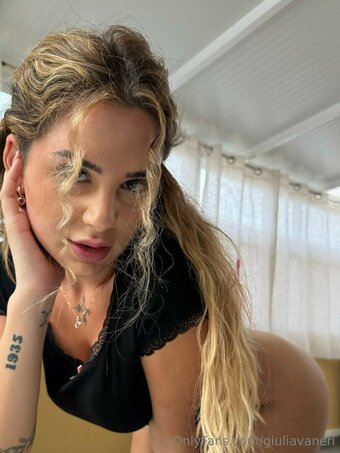 giuliavaneri Nude Leaks Photo 4