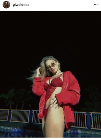 giweidees Nude Leaks Photo 2