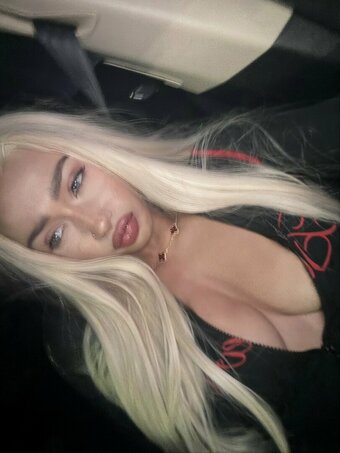 glockkitty / glockk1tty / https: Nude Leaks Photo 20