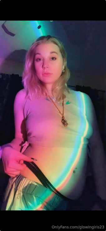glowingiris23 Nude Leaks Photo 4