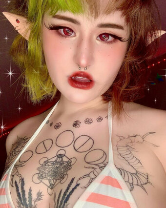 goblin_chomp / goblin_chomps / goblincub Nude Leaks OnlyFans Photo 2