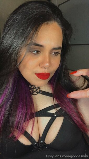 goddeslean Nude Leaks Photo 9