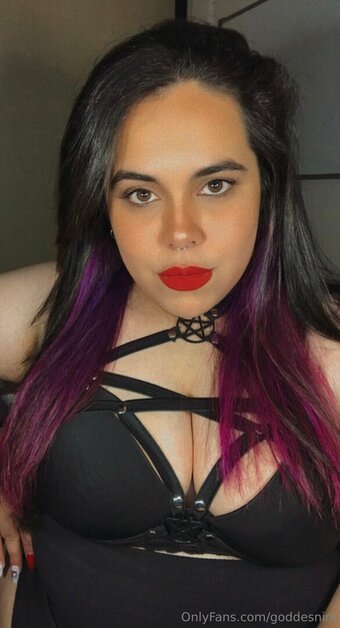 goddeslean Nude Leaks Photo 11