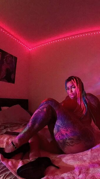 GoddessKandyB / Kandyb_tv Nude Leaks OnlyFans Photo 5