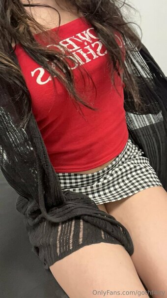 gothf4iry Nude Leaks Photo 17