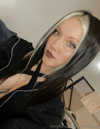 gothsharon Nude Leaks Photo 26
