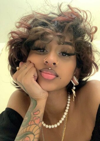 Graveyardkitty_ / graveyardkitty._ / graveyardscar Nude Leaks OnlyFans Photo 2