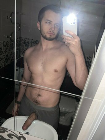 graysonfin Nude Leaks Photo 13