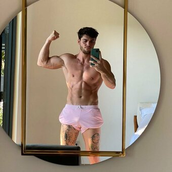 graysonfin Nude Leaks Photo 14