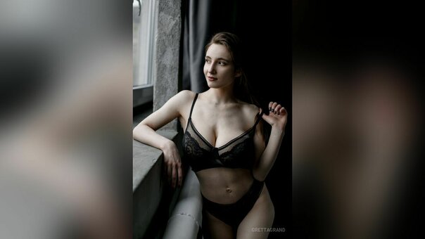 GrettaGrand Nude Leaks Photo 22