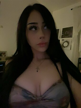 grimvce / kiera / kieraluvsuu / vinsm0ke Nude Leaks OnlyFans Photo 4