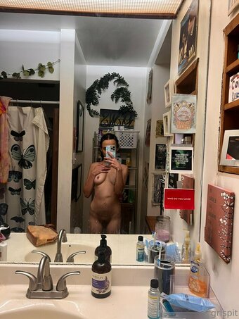 grlspit Nude Leaks Photo 4