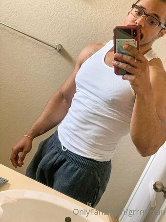 grrrrrryan Nude Leaks Photo 10