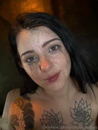 grumpycosplays grumpycosplays