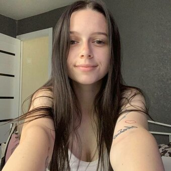 grystnayaanya grystnayaanya