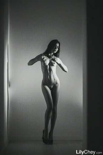 Guerlain / Anastasia S / Dominika / Lili / Lily C / Lily Chey / Nasty Q. / lea_guerlin / sia89 Nude Leaks OnlyFans Photo 4