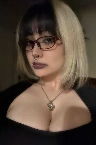Guttergore1 / Victoria / bytebney / guttergore / ivnescne Nude Leaks Photo 16